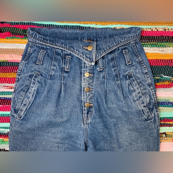 Vintage 80s Fragile Fold Over High Waist Mom Jeans | Tapered Denim Sz 11 - Picture 11 of 12